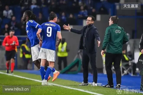 某法甲高层:罗西尼尔本赛季带白堡表现平平,切尔西压力大