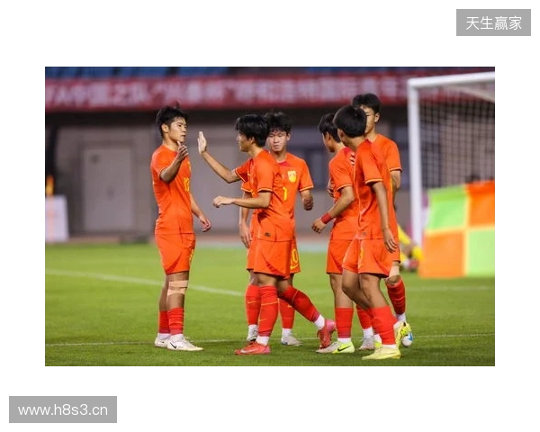 半场-U16中国男足1-1塔吉克斯坦男足U16 袁博涵造点并操刀命中 半场-U16中国男足1-1塔吉克斯坦男足U16 袁博涵造点并操刀命中